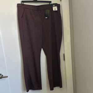 Lee Women's Boot Cut Pants in Burgundy